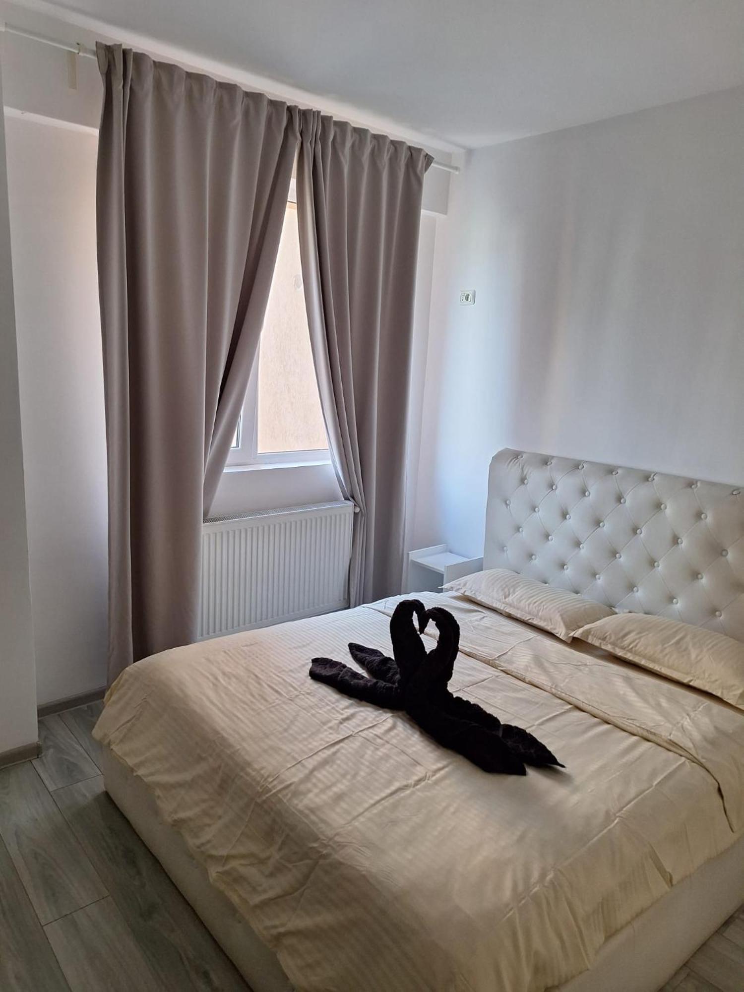 Luxury Daniel Apartament Residence Militari Roşu 외부 사진